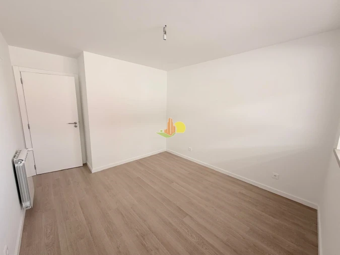 Apartamento T2 para Venda em Buarcos Foto 20