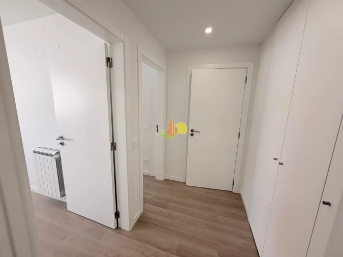 Apartamento T2 para Venda em Buarcos Foto 18
