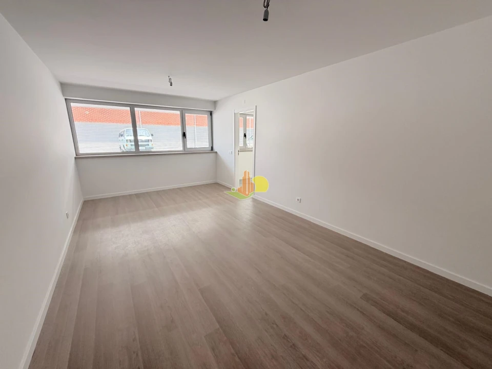 Apartamento T2 para Venda em Buarcos Foto 8