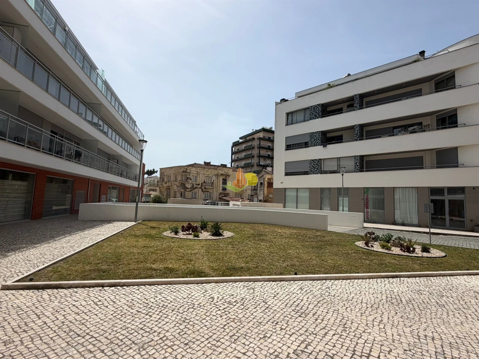 Apartamento T2 para Venda em Buarcos Foto 23