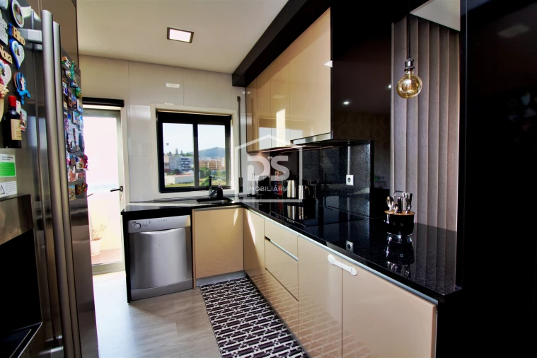 Apartamento T3 para Venda em Silvares, Pias, Nogueira e Alvarenga Foto 2