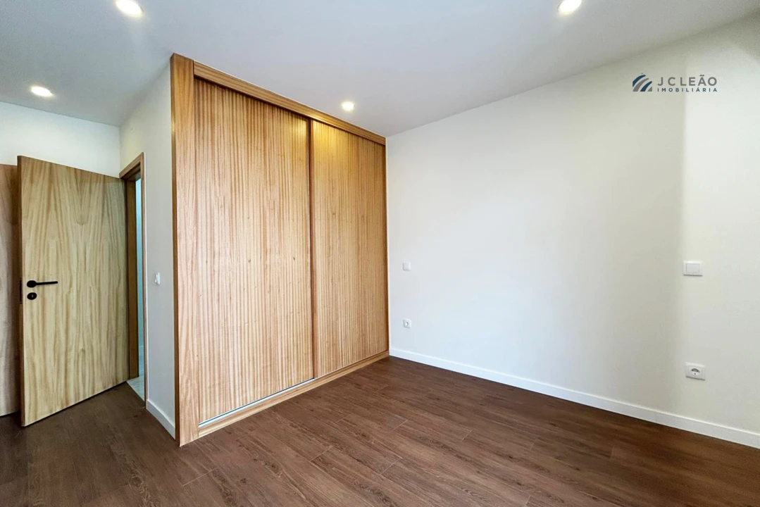 Apartamento T2 para Venda em Vila do Conde Foto 4