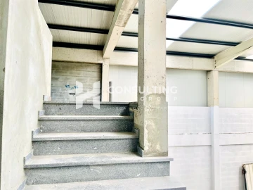 Armazém para Venda em Seixal, Arrentela e Aldeia de Paio Pires