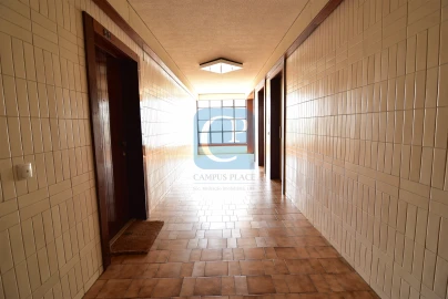 Apartamento T2 para Arrendamento em Lordelo do Ouro e Massarelos