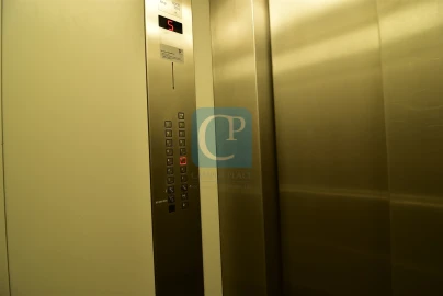 Apartamento T2 para Arrendamento em Lordelo do Ouro e Massarelos