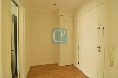 Apartamento T2 para Arrendamento em Lordelo do Ouro e Massarelos