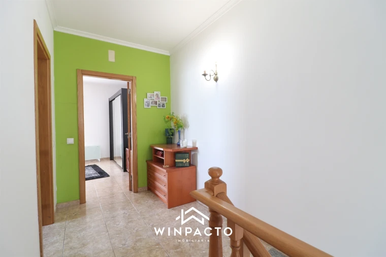 Moradia T2 para Venda em Espinho Foto 33