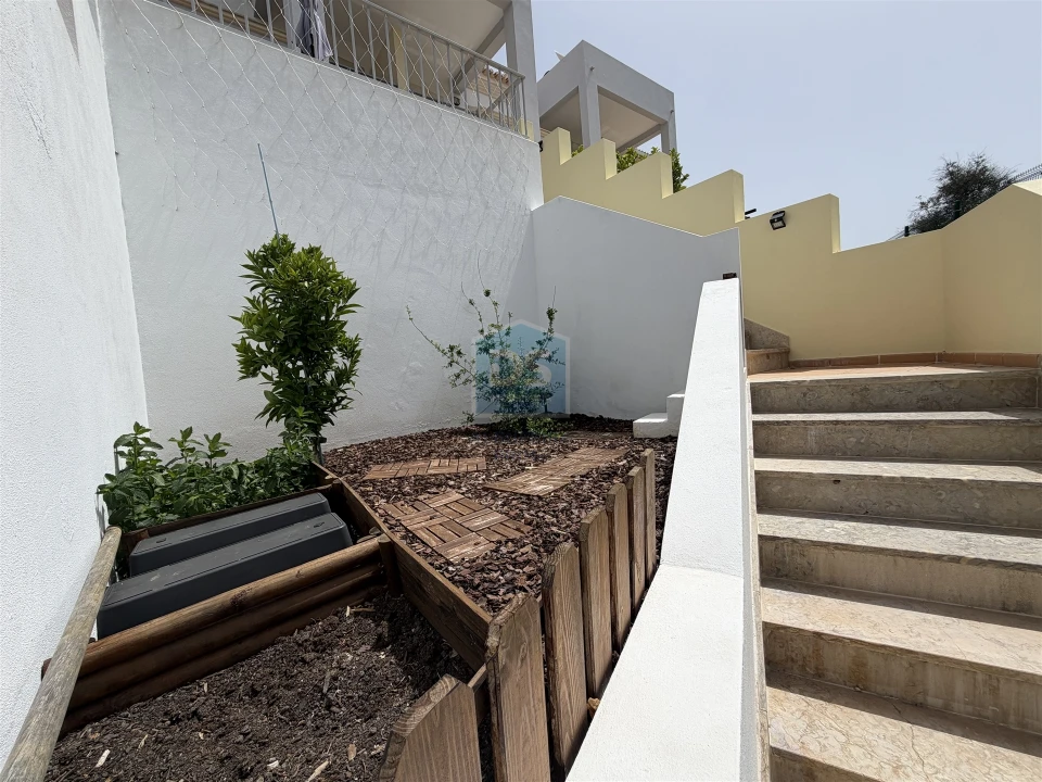 Moradia T2 para Venda em Albufeira e Olhos de Água Foto 9