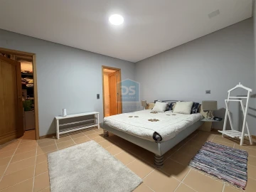 Moradia T2 para Venda em Albufeira e Olhos de Água