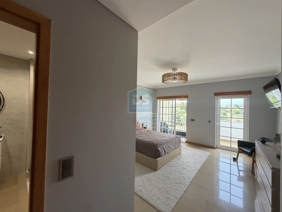 Moradia T2 para Venda em Albufeira e Olhos de Água Foto 35