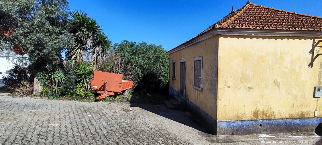 Moradia T3 para Venda em Miragaia e Marteleira Foto 43