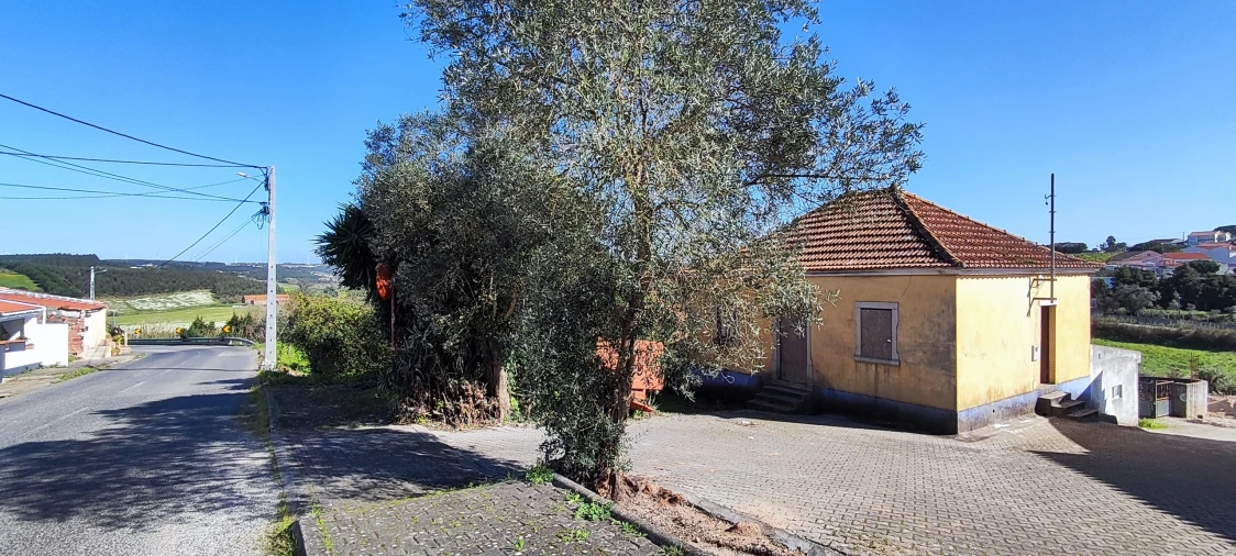 Moradia T3 para Venda em Miragaia e Marteleira Foto 44