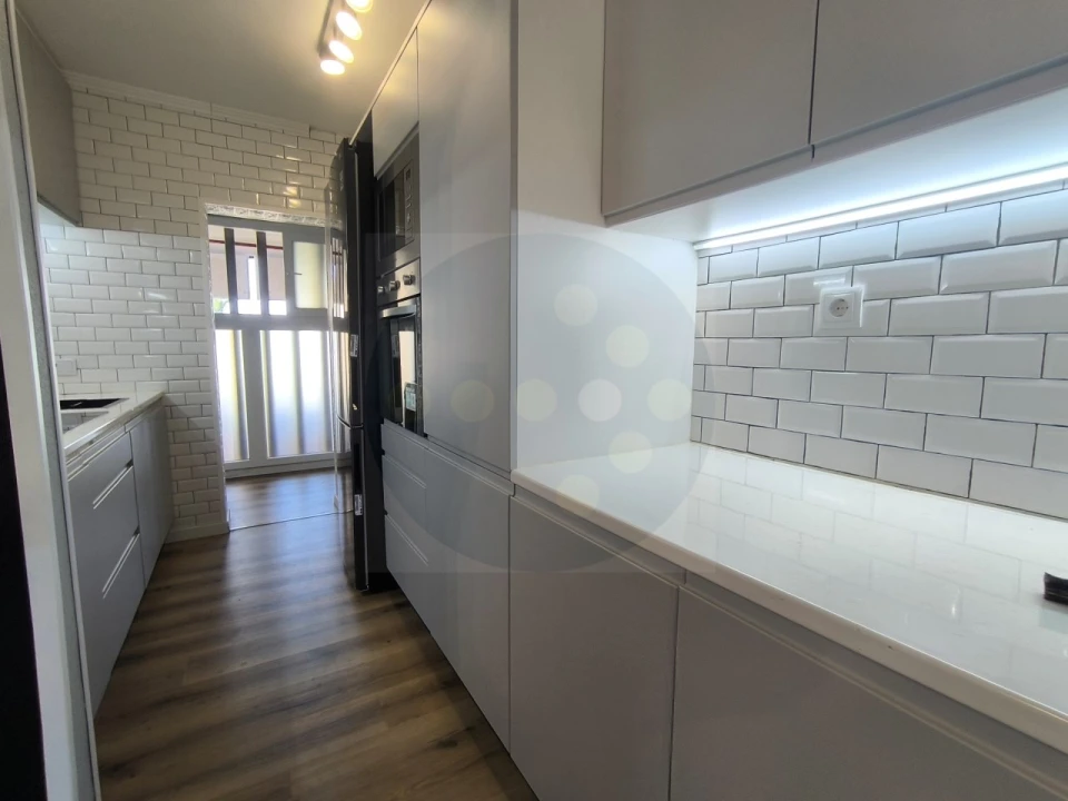 Apartamento T2 para Venda em Abrantes (São Vicente e São João) e Alferrarede Foto 5