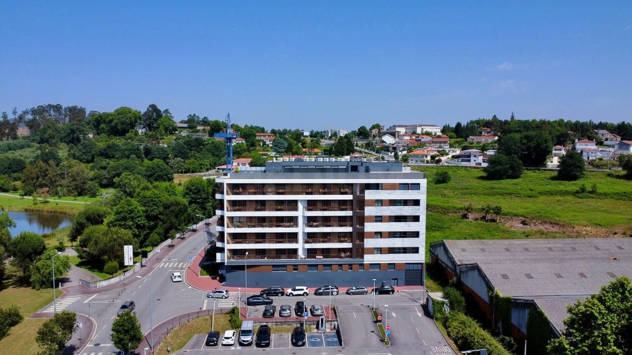 Apartamento T1 para Venda em Antas e Abade de Vermoim Foto 21