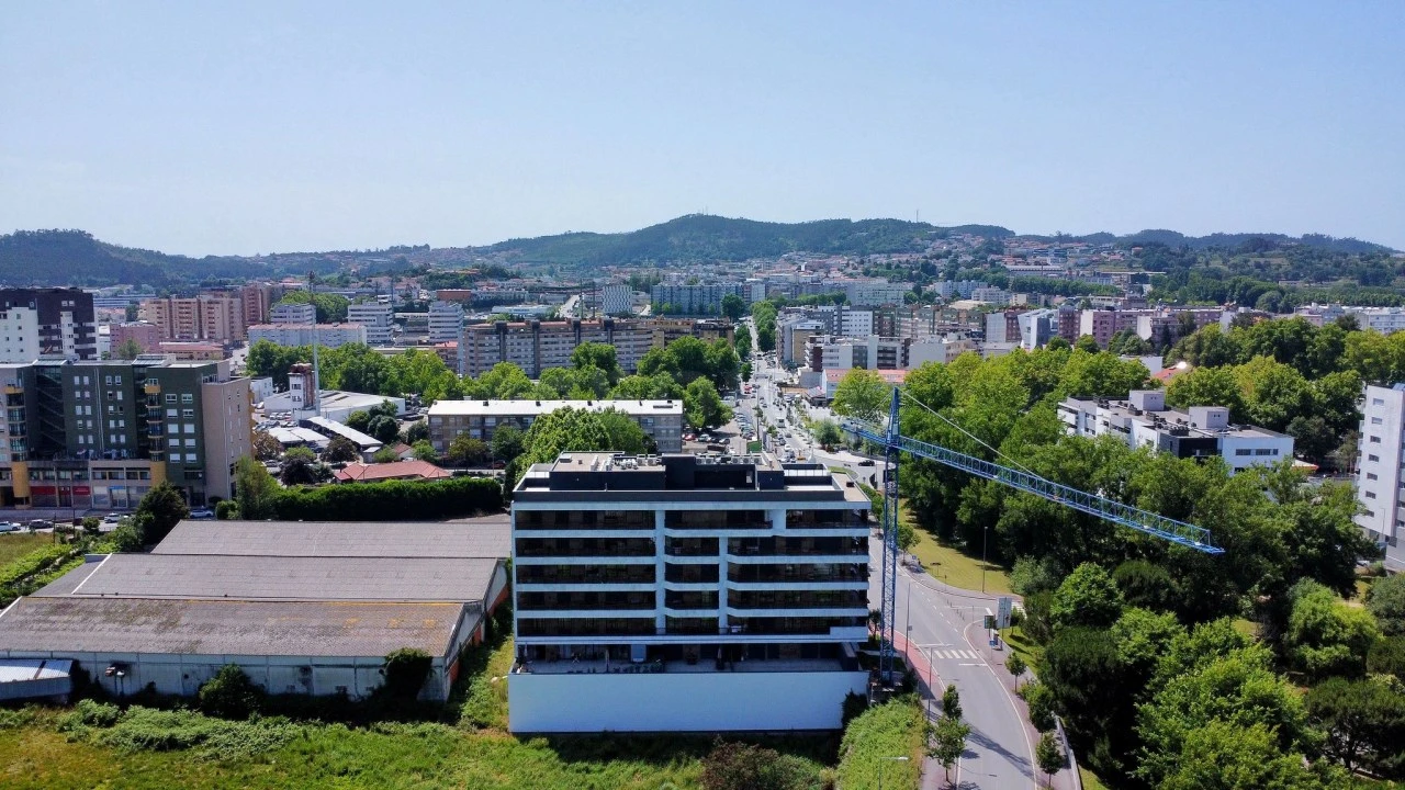 Apartamento T1 para Venda em Antas e Abade de Vermoim Foto 22