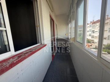 Apartamento T3 para Venda em Seixal, Arrentela e Aldeia de Paio Pires
