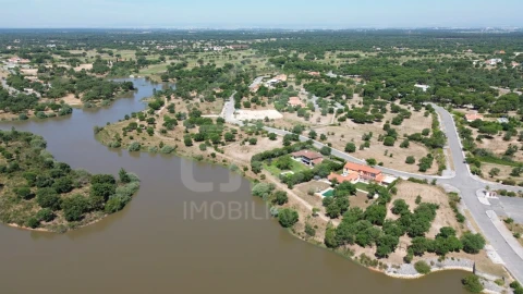Terreno para Venda em Santo Estêvão