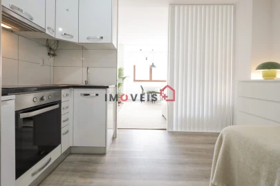 Apartamento T1 para Venda em Leiria, Pousos, Barreira e Cortes
