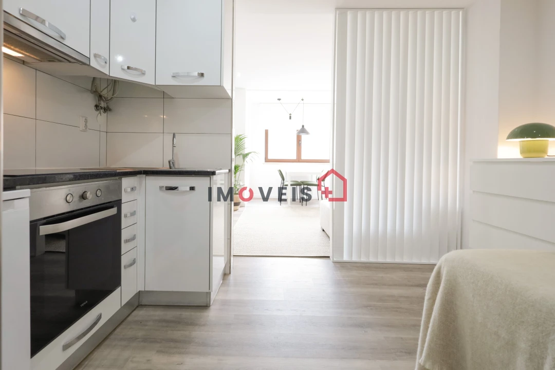 Apartamento T1 para Venda em Leiria, Pousos, Barreira e Cortes Foto 4