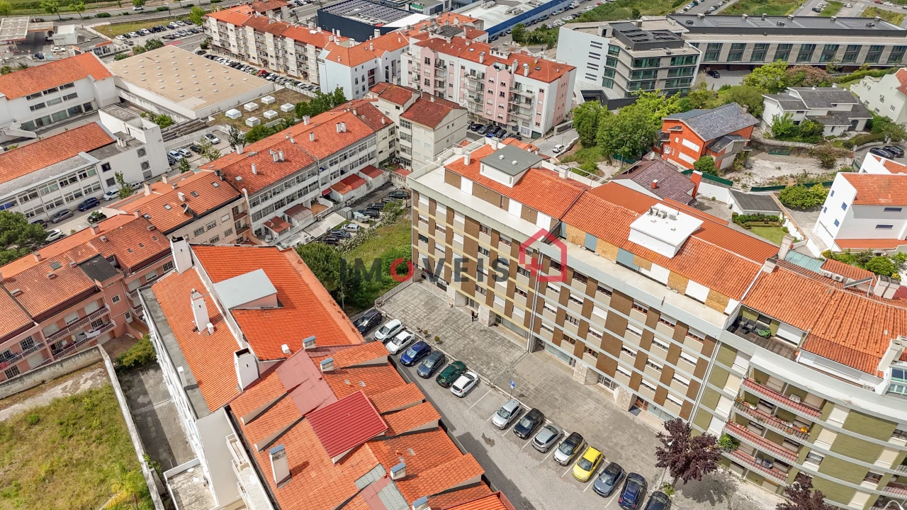 Apartamento T1 para Venda em Leiria, Pousos, Barreira e Cortes Foto 12