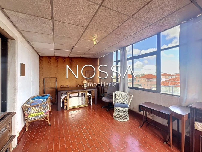 Apartamento T1 para Venda em Areeiro Foto 4