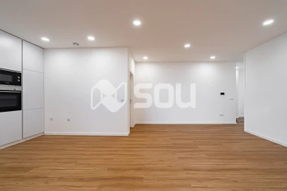 Apartamento T2 para Venda em Campanhã