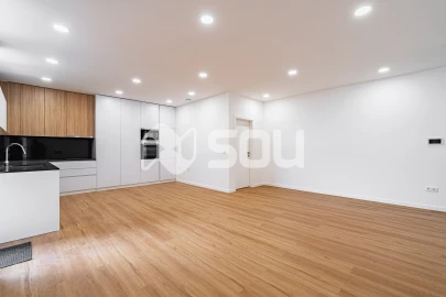 Apartamento T2 para Venda em Campanhã