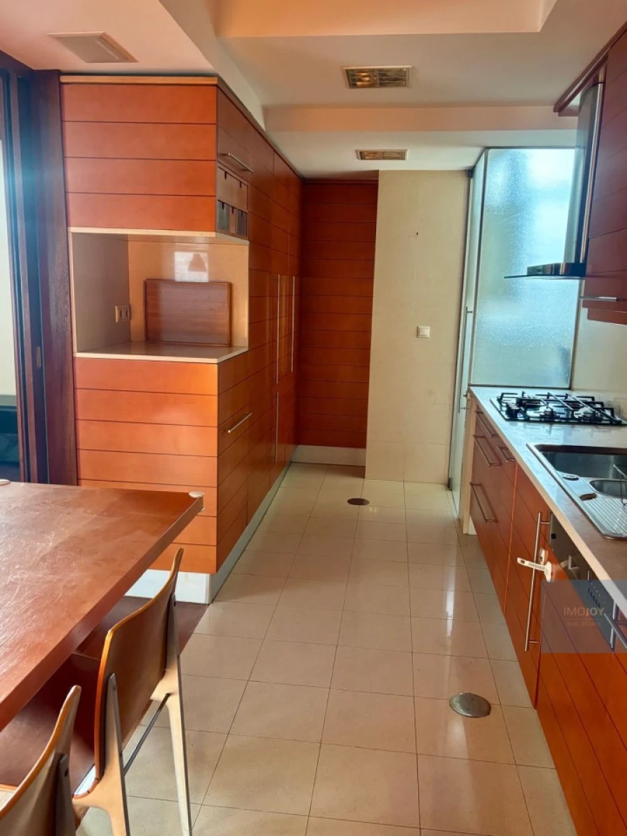 Apartamento T3 para Arrendamento em Aldoar, Foz do Douro e Nevogilde Foto 11