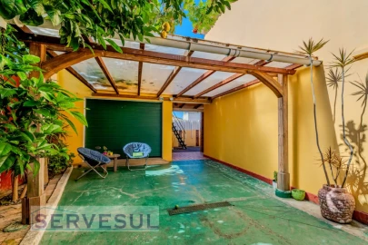 Moradia T3 para Venda em Silves