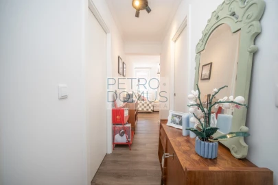 Apartamento T1 para Venda em Águas Livres