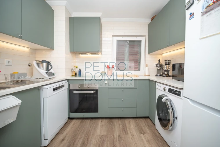 Apartamento T1 para Venda em Águas Livres Foto 10