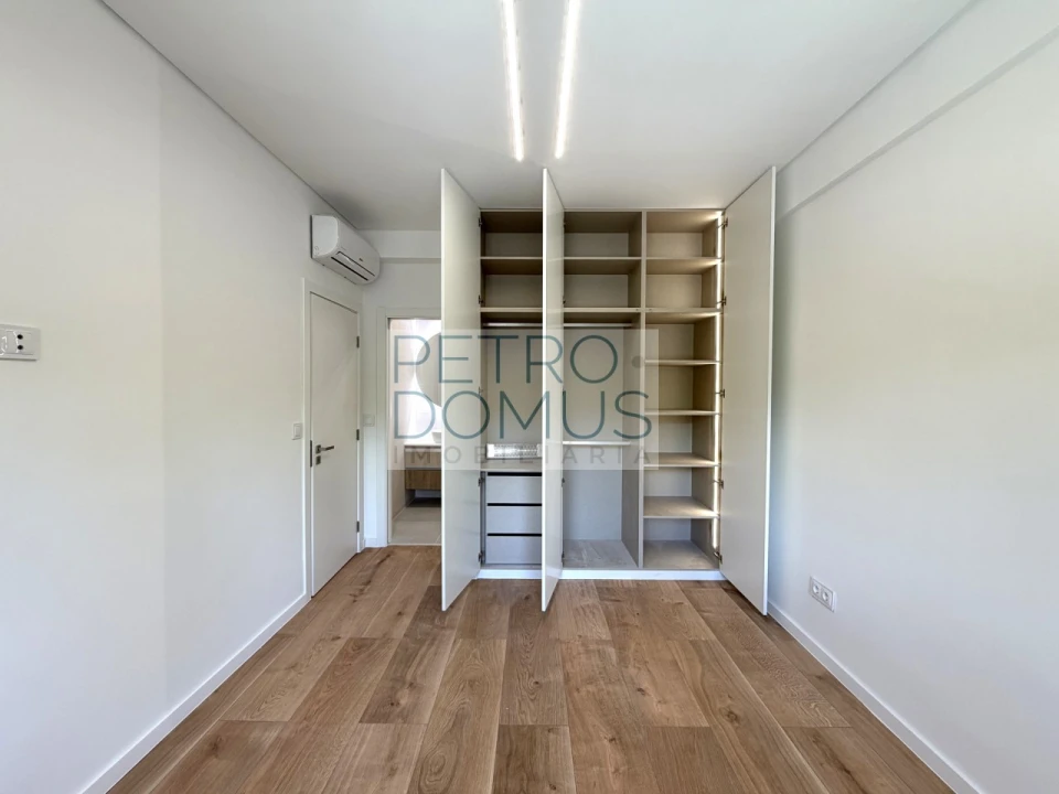 Apartamento T3 para Venda em Benfica Foto 19