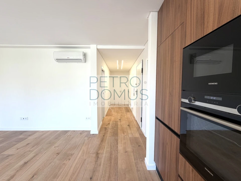 Apartamento T3 para Venda em Benfica Foto 35