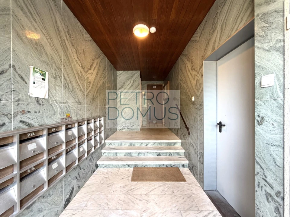 Apartamento T3 para Venda em Benfica Foto 37