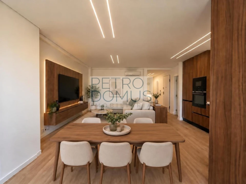Apartamento T3 para Venda em Benfica Foto 2