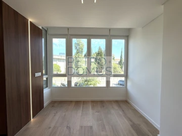 Apartamento T3 para Venda em Benfica