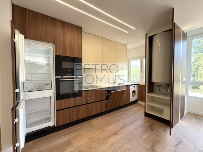 Apartamento T3 para Venda em Benfica Foto 5