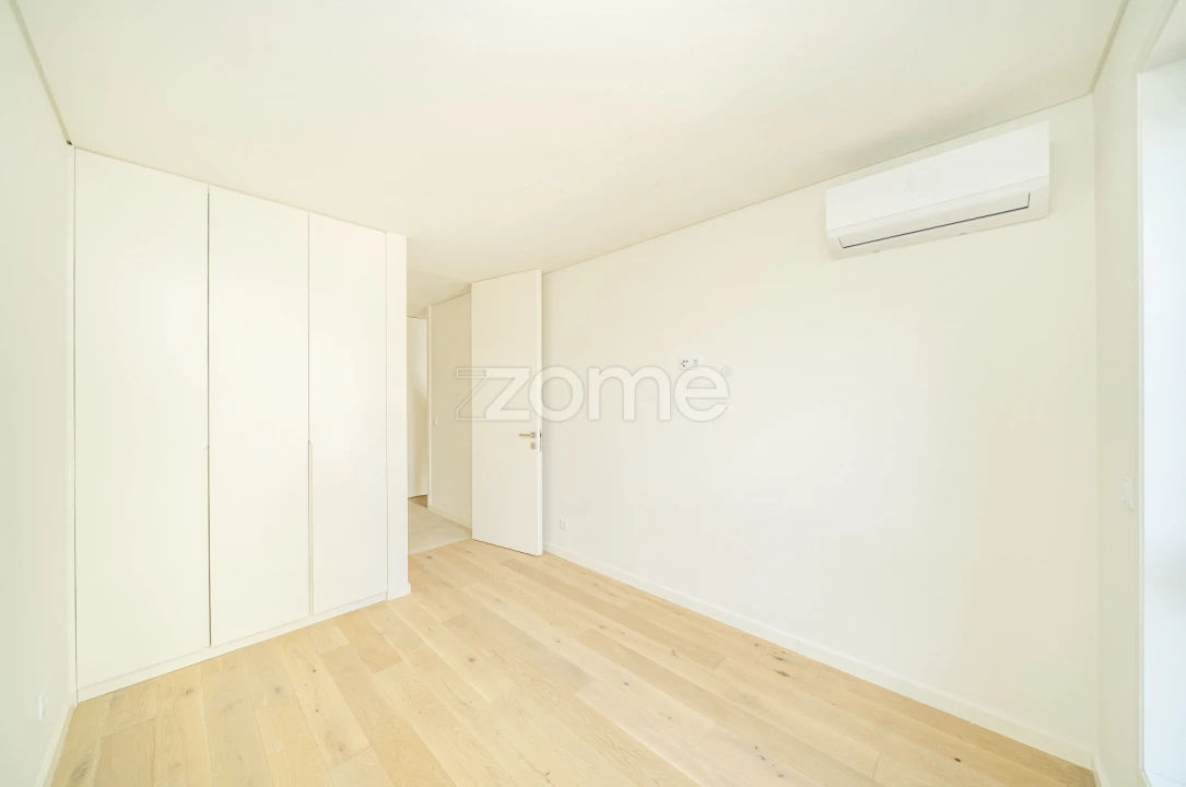 Apartamento T3 para Venda em Cedofeita, Santo Ildefonso, Sé, Miragaia, São Nicolau e Vitória Foto 21