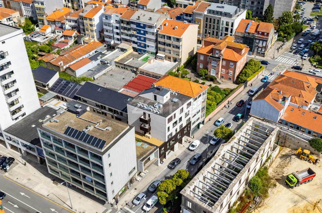 Apartamento T3 para Venda em Cedofeita, Santo Ildefonso, Sé, Miragaia, São Nicolau e Vitória Foto 36
