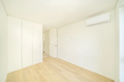 Apartamento T3 para Venda em Cedofeita, Santo Ildefonso, Sé, Miragaia, São Nicolau e Vitória