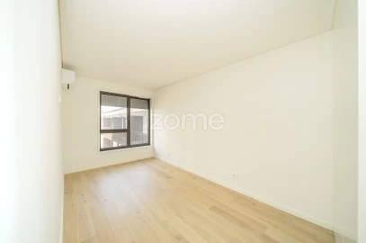 Apartamento T3 para Venda em Cedofeita, Santo Ildefonso, Sé, Miragaia, São Nicolau e Vitória