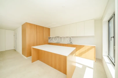 Apartamento T3 para Venda em Cedofeita, Santo Ildefonso, Sé, Miragaia, São Nicolau e Vitória