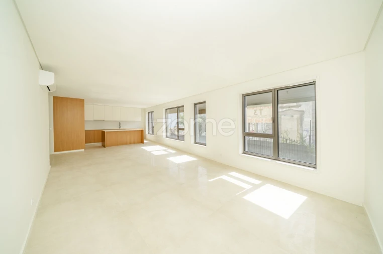 Apartamento T3 para Venda em Cedofeita, Santo Ildefonso, Sé, Miragaia, São Nicolau e Vitória Foto 7
