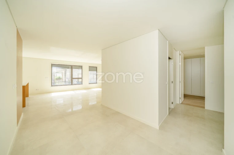 Apartamento T3 para Venda em Cedofeita, Santo Ildefonso, Sé, Miragaia, São Nicolau e Vitória Foto 11