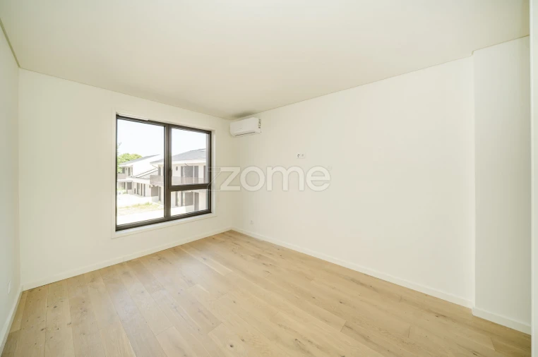 Apartamento T3 para Venda em Cedofeita, Santo Ildefonso, Sé, Miragaia, São Nicolau e Vitória Foto 17
