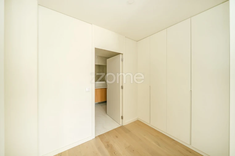 Apartamento T3 para Venda em Cedofeita, Santo Ildefonso, Sé, Miragaia, São Nicolau e Vitória Foto 22