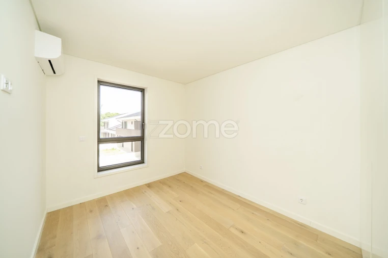Apartamento T3 para Venda em Cedofeita, Santo Ildefonso, Sé, Miragaia, São Nicolau e Vitória Foto 13