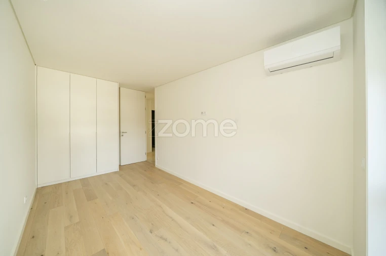 Apartamento T3 para Venda em Cedofeita, Santo Ildefonso, Sé, Miragaia, São Nicolau e Vitória Foto 14