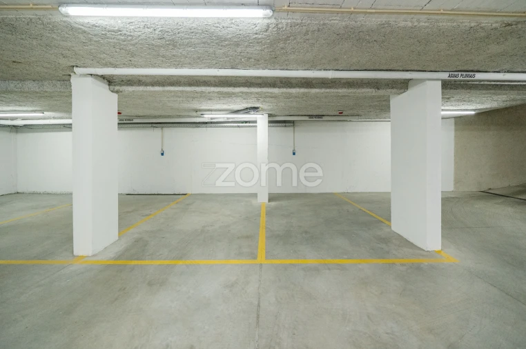 Apartamento T3 para Venda em Cedofeita, Santo Ildefonso, Sé, Miragaia, São Nicolau e Vitória Foto 27