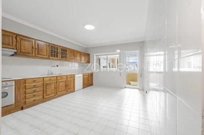 Apartamento T3 para Venda em São Vitor (Braga)